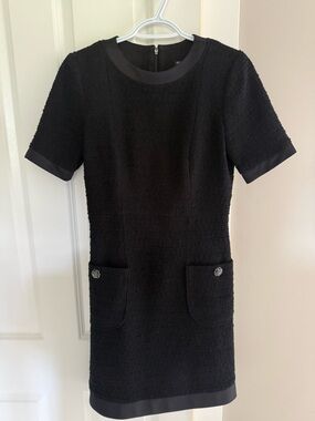 CHANEL Black Tweed Short-Sleeve Shift Dress